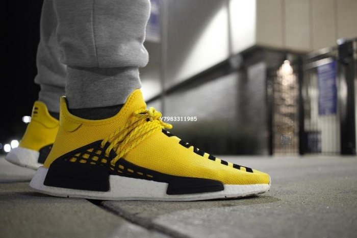 Adidas Originals Nmd Human Race 休閑運動 慢跑鞋“ Yellow”黃色 Bb0619 男女鞋