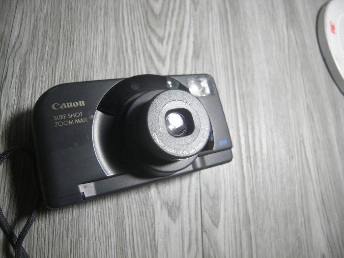 二手-早期 Canon Sure Shot Zoom Max 輕便傻瓜底片相機 底片相機 /傻瓜相機 ‧經典在現