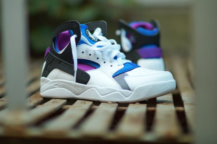 { POISON } NIKE AIR FLIGHT HUARACHE OG PREMIUM 復刻鞋款 台灣未發售