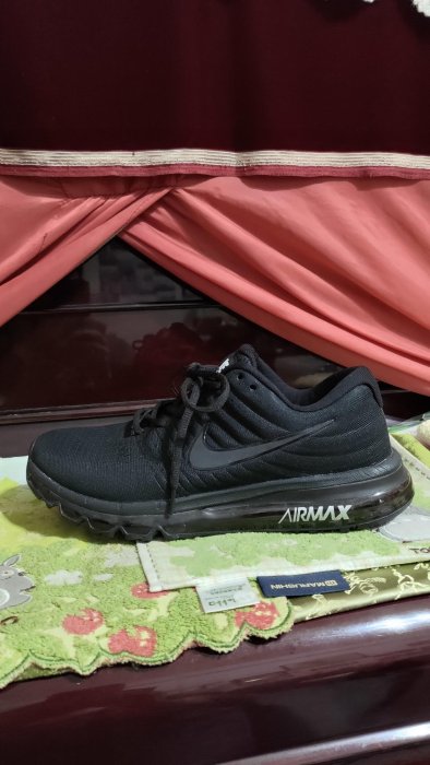 全新 Nike Air Max 2017 氣墊跑步鞋 全黑 反光透氣網面 26.5 2200