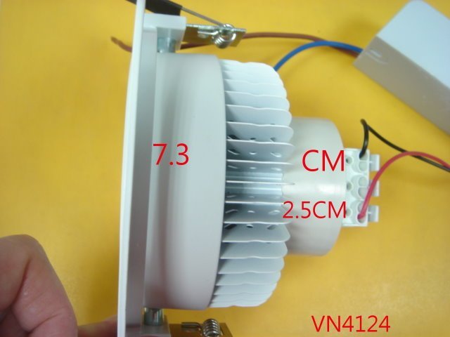 【全冠】可調角度 20W/5500K CL306W 6顆燈 白光LED筒燈 崁燈 庭園燈 投射燈 (VN4124)