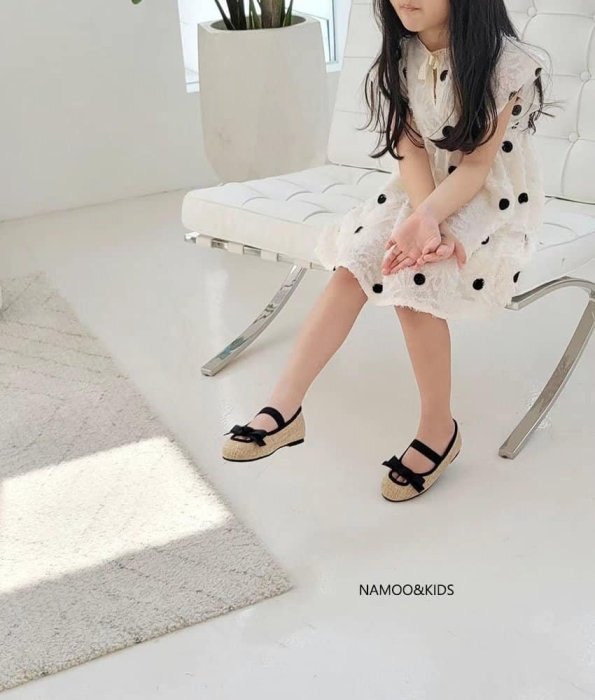 『※妳好，可愛※』妳好可愛韓國童鞋~ namoo正韓 奧黛莉赫本蝴蝶結娃娃鞋
