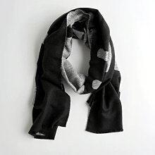 Maple麋鹿小舖 Hollister Co ＊ HCO 黑色圍巾LOGO WOVEN SCARF ＊ ( 現貨 )