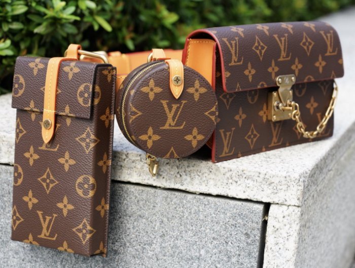 Louis Vuitton M68523 BOX PHONE CASE 手機保護盒| Yahoo奇摩拍賣