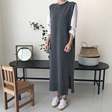 Maisobo 韓國 KOREA 秋冬氣質下擺開叉套頭針織 背心裙 R-12206 預購