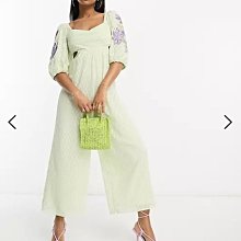 (嫻嫻屋) 英國ASOS-綠色甜心領花卉刺繡泡泡袖長褲連身褲ED23