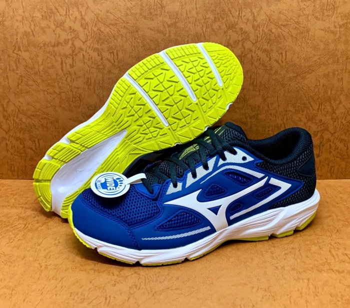 ✩Pair✩ 美津濃 MIZUNO 慢跑鞋 男鞋 MAXIMIZER 24 K1GA220027 輕量 透氣 基本款