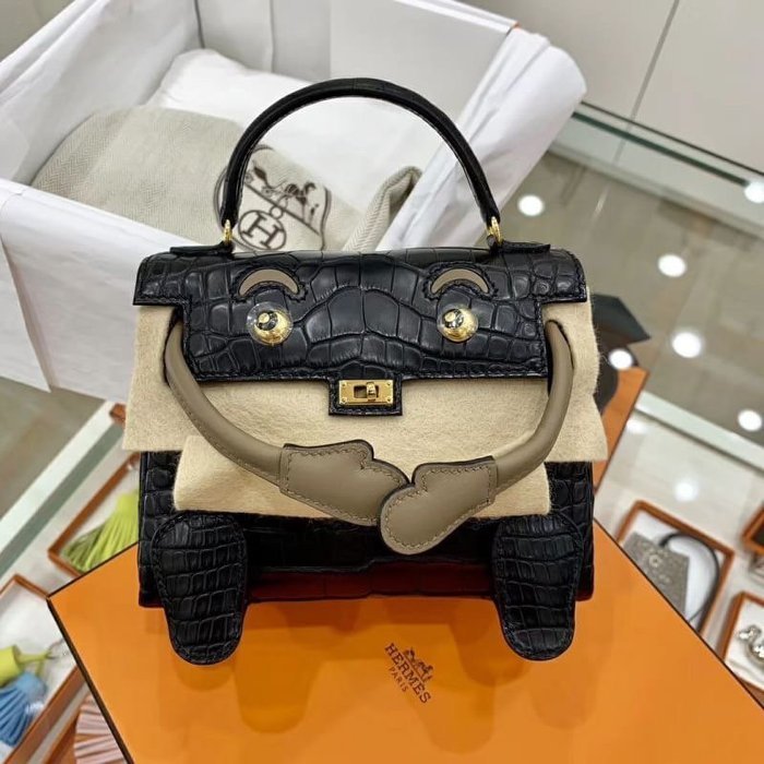 Hermes 2025 doll bag