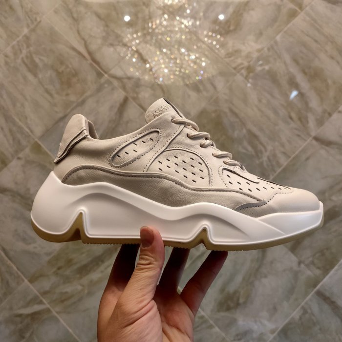 ECCO CHUNKY SNEAKER現代女鞋 厚底女鞋 增高休閒鞋 平穩運動鞋 內裡牛皮 真皮鞋面 203173