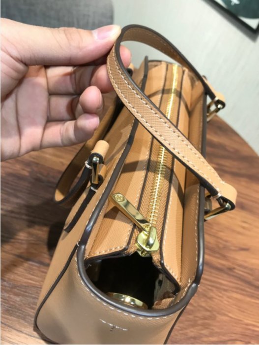 品牌特賣店 美國代購正品 全新 TORY BURCH TB 029 十字紋牛皮手提斜跨女包美國100%正品代購 附件齊全