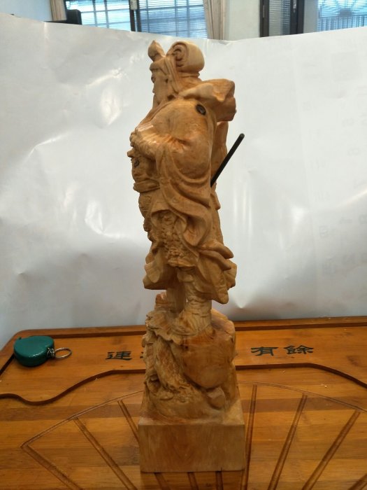 ※—緣堂※太行山崖柏關公，高36CmX長10CmX寛9Cm，僅此—結緣品，出清俗俗賣。