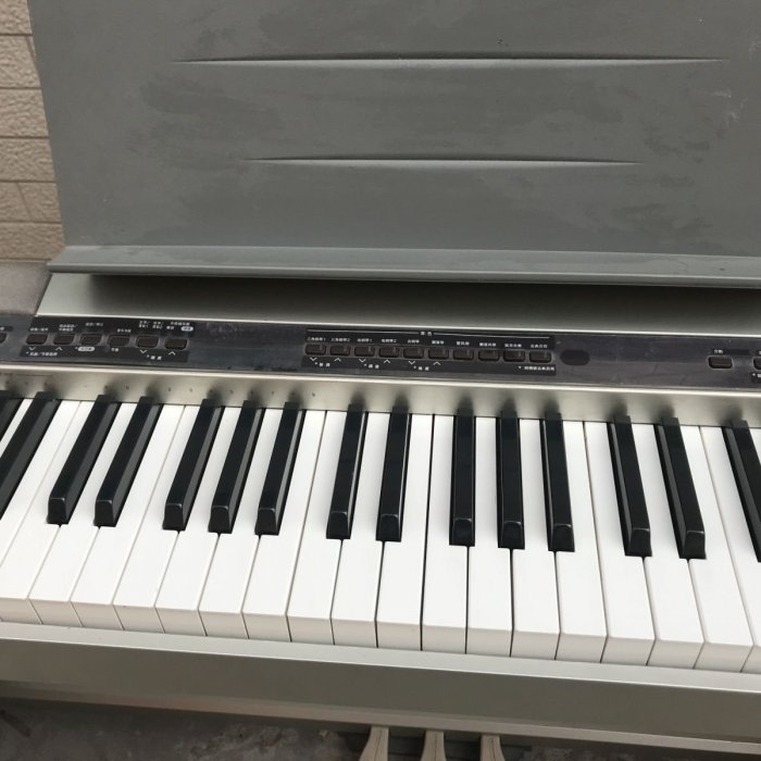 嗨購1-現貨 卡西歐二手電鋼琴PX110全套帶木架三踏板重錘手感鋼琴音質全正常