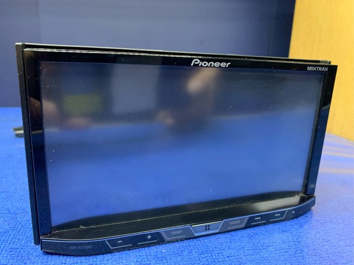 新竹湖口阿皓汽車音響：Pioneer AVH-X5750BT 9.9新 藍牙主機 有CD AUX 高級音質機 售