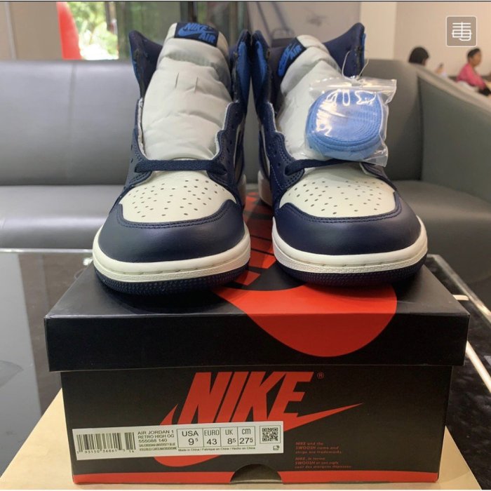 【正品】Air Jordan 1 AJ1 黑曜石 北卡藍 藍腳趾 高幫籃球 情侶 555088 140潮鞋