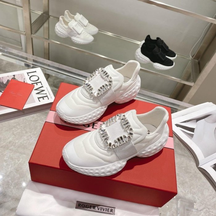 新品Roger Vivier 2023方鑽老爹鞋女厚底增高網面運動鞋百搭休閒鞋 35-40 白色促銷