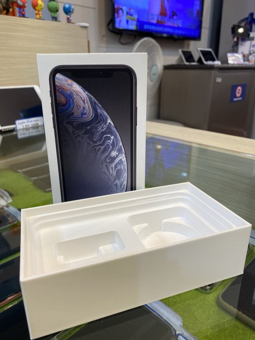 Apple iPhone XR 128GB/Black 僅有空盒無手機、無配件