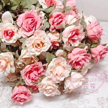 ♥小花花日本精品♥Hello Kitty 粉白色 玫瑰花束 家庭擺飾 裝飾 布置適用 辦公室 居家必備-99965204