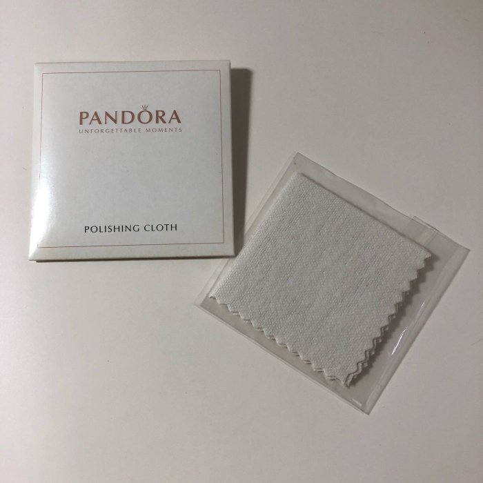 Agnes b. PANDORA 吊飾墜子戒指項鍊手鍊手環純銀飾品 專櫃拭銀布 Sliver Polishing Cloth