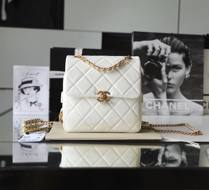 『RP精品』Chanel 香奈兒 22年新款 白色 金扣 復古 雙肩包 後背包
