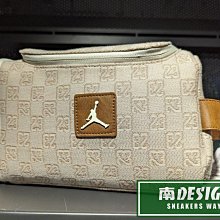 南🔥2024 2月 NIKE Jordan Monogram 手提包 手拿包 收納包 奶茶 HF1889-113