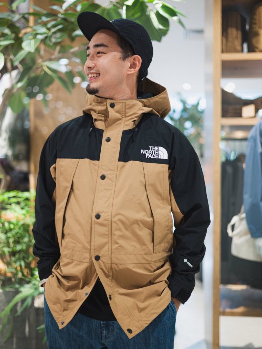 希少カラー THE NORTH FACE Mountain Light 防風-