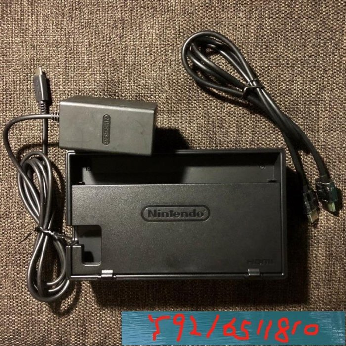 任天堂 Nintendo Switch Dock +  + HDMI 電纜 Y1810