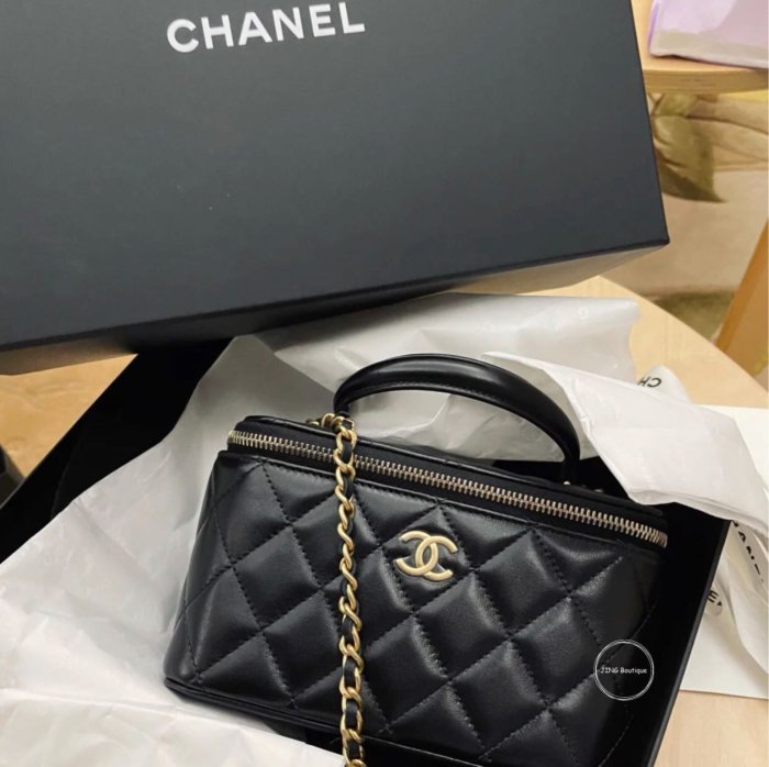 Chanel 高級手工坊系列 手把 長盒子 化妝箱 手提 黑色 羊皮 復古 金鏈 AP2199 北市可面交 刷卡分期