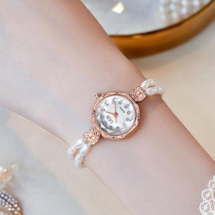 手錶OEM 新款輕奢珍珠帶手表女士小眾創意高級感防水石英手表
