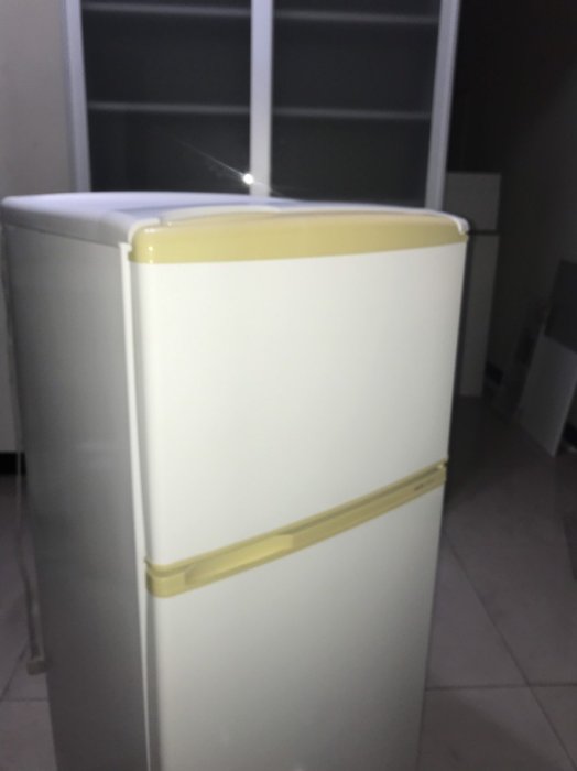 155番 SANYO✨ノンフロン直冷式冷凍冷蔵庫✨SR-YM110‼️ - 冷蔵庫