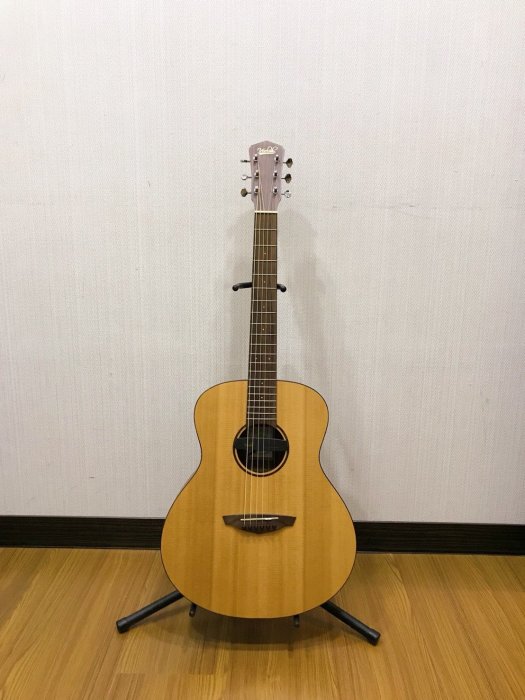 三一樂器 Veelah MC-ME 面單 36吋 電旅行吉他 電民謠吉他 電木吉他 贈送7樣頂級配件(市值超過2000元