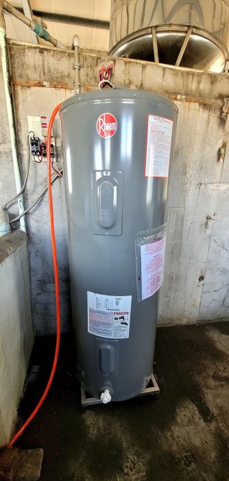 【水電大聯盟 】美國 Rheem 雷姆 82V40-3 儲存式熱水爐 電熱水器 40加侖 三相220v