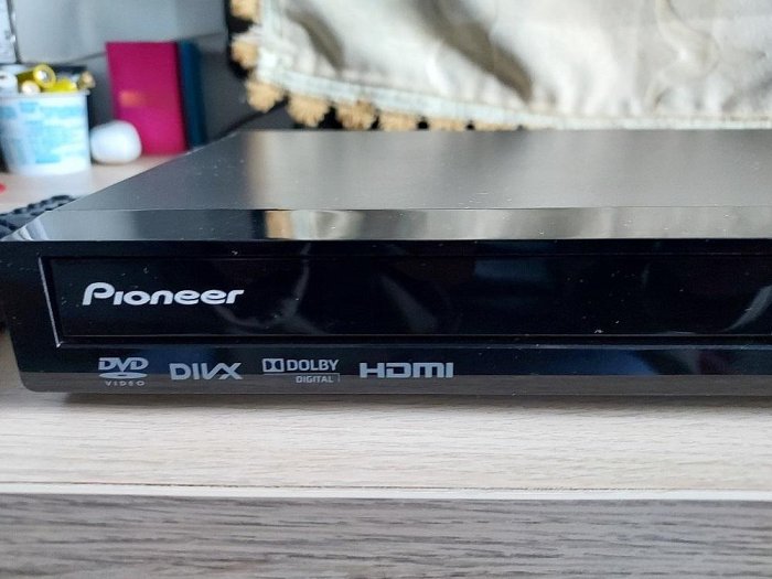 Pioneer先鋒DV-3022V DVD 播放機，附原廠遙控器