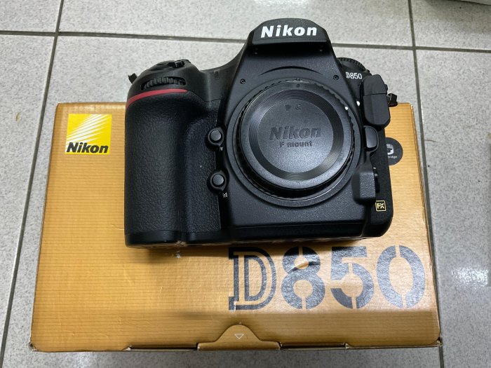 [保固一年][高雄明豐] 96新 Nikon D850 快門次78x 便宜賣 d500 d750 d810 d780 [D1185]