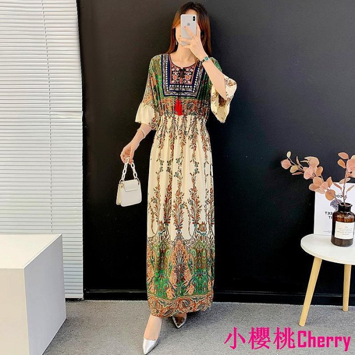 小櫻桃Cherry棉質時尚休閒女裝圓領刺繡高腰歐美洋裝女孩夏日度假風出遊穿搭沙灘連身裙波西米亞復古荷葉邊長裙輕熟女ol上班族氣質裙子