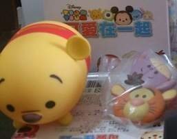 全家tsum tsum 可愛再一起---維尼＋夾子款