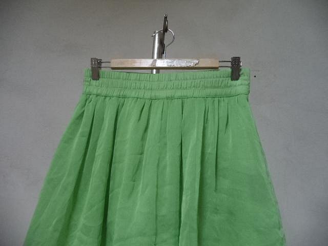 IROO-專櫃品牌款～綠色系有口袋造型設計～優美裙子199元起標