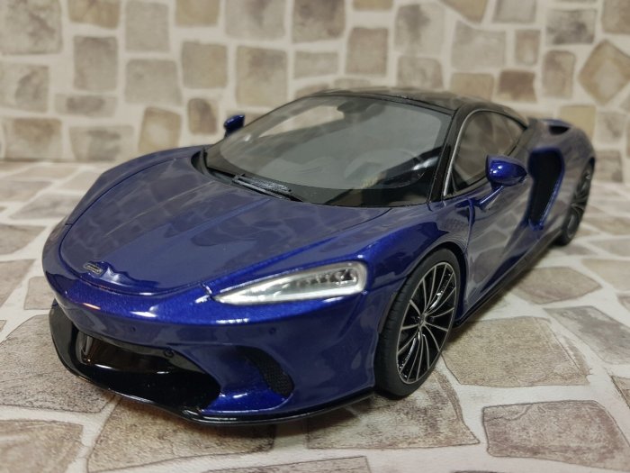 宗鑫 GT SPIRIT GT818 Mclaren GT 2019 金屬深藍