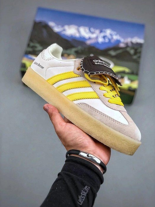 【換糖鋪子】阿迪達斯 Adidas Originals Samba x Wales Bonner 聯名復古低幫休閑運動慢跑鞋 ID0217