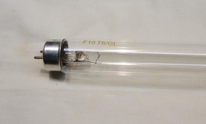 有現貨) F10T8/GL 10W紫外線燈管 (紫外線烘碗機專用) 烘碗機燈管 (全長34.5公分)