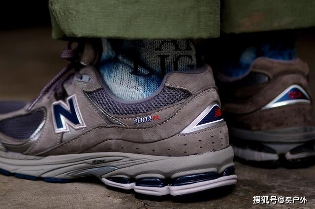 現貨NEW BALANCE 2002R 灰綠色NB ML2002R ML2002RA 台灣公司貨2002ra