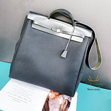 【黎都精品】HERMÉS 愛馬仕 Herbag 黑色 直式 39公分 手提包 肩背包