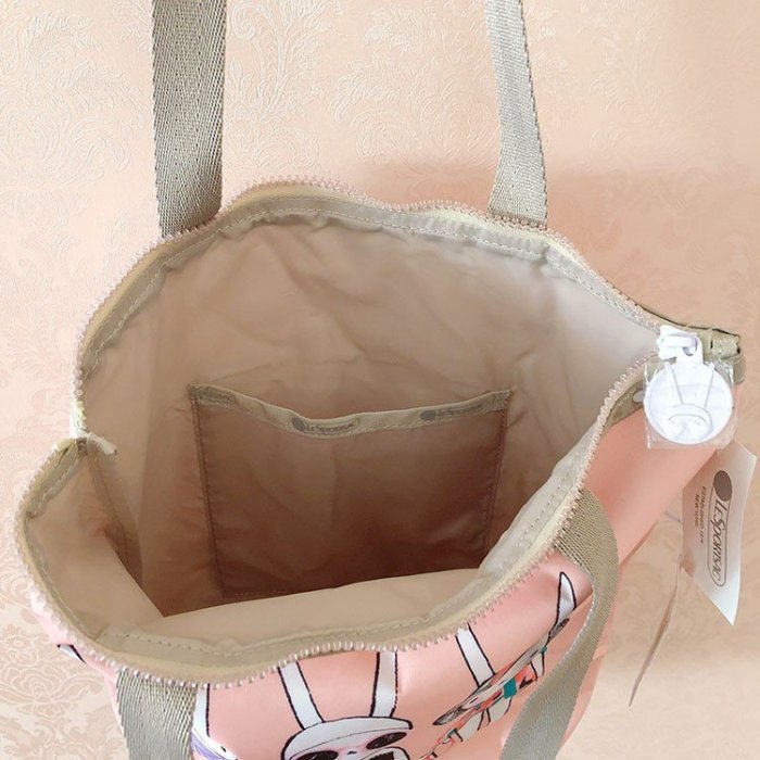 ＊特價促銷＊LeSportsac 2432 橘色菲菲兔 輕量防水休閒出遊逛街通勤單肩女包 肩背包 手提包 托特包 購物袋