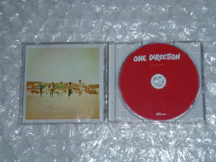 1世代One Direction-青春無敵Up All Night-CD有很多刮痕-索尼音樂股份