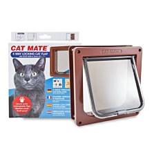 【愛狗生活館】寵物門 - Cat Mate 235B 咖啡色小貓門 //四段鎖開關(6公斤以下貓咪適用)