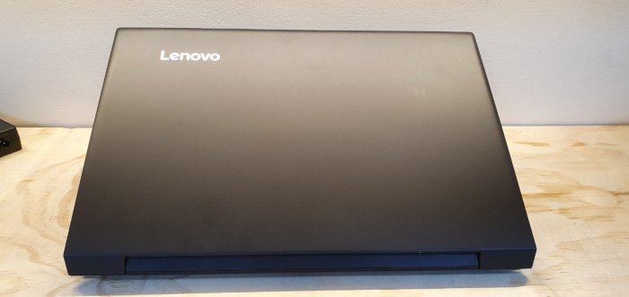 清倉【LENOVO】V310-15IKB (i5-7200U/8G/128SSD+1TB/R5-M430/15吋)