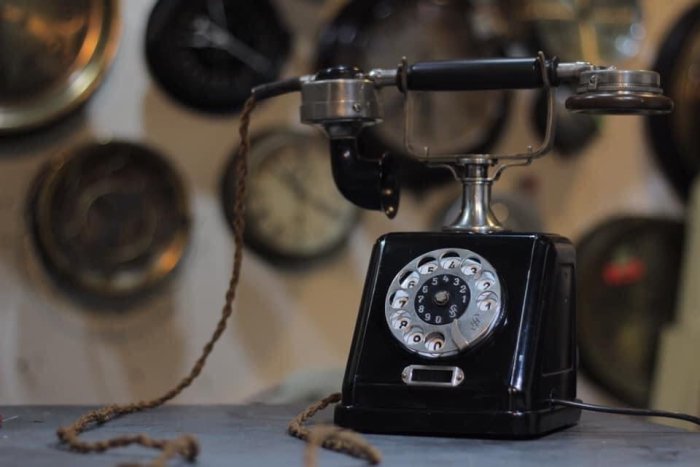 1919s 德國 西門子 Siemens 撥盤電話 已經測試完成.正常運作，有售後維修服務