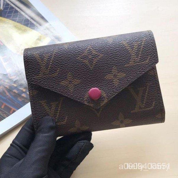 直購#LV Monogram 新按扣 翻蓋 三折 短夾 M41938 錢包 經典老花