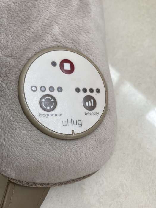 Osim uhug 迷你肩頸按摩 按摩器 腰部按摩 酸痛 肩膀 腰痠背痛 ( os-225)