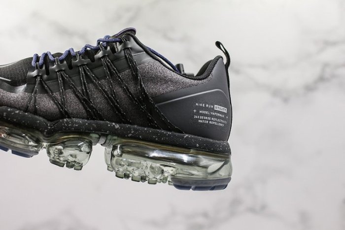 NIKE VAPORMAX 純黑 抽繩 機能 氣墊 休閒運動 慢跑鞋 AQ8811-001 男女鞋