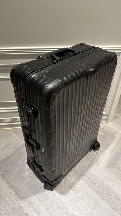 【專櫃$63500】 德國RIMOWA Topas 鋁合金黑行李箱 30吋 20吋另Titanium鋁鎂合金4輪旅行李箱登機salsa SPORT AIR